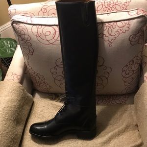 Ariat Heritage Field Boot 7.5 Tall Slim. NWT